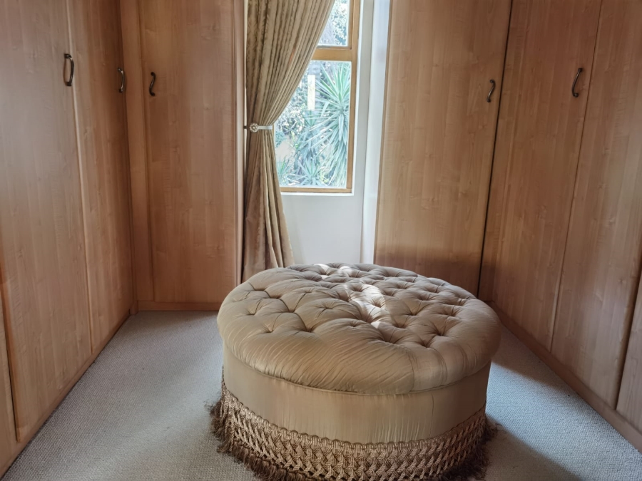 3 Bedroom Property for Sale in Kosmos Ridge North West